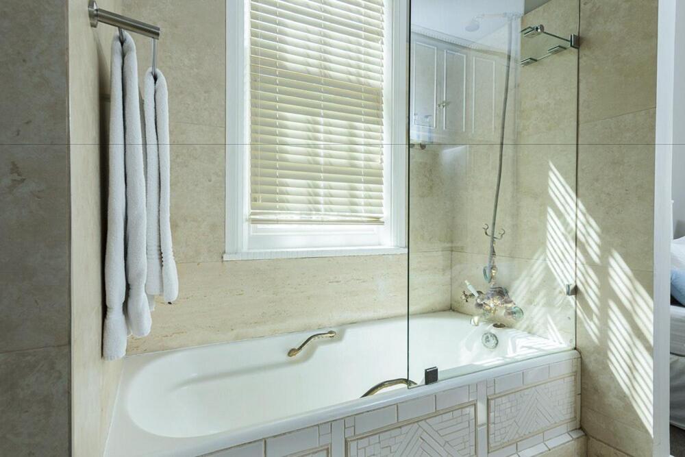 Amoris Guest House-sea Point Guest house 3*