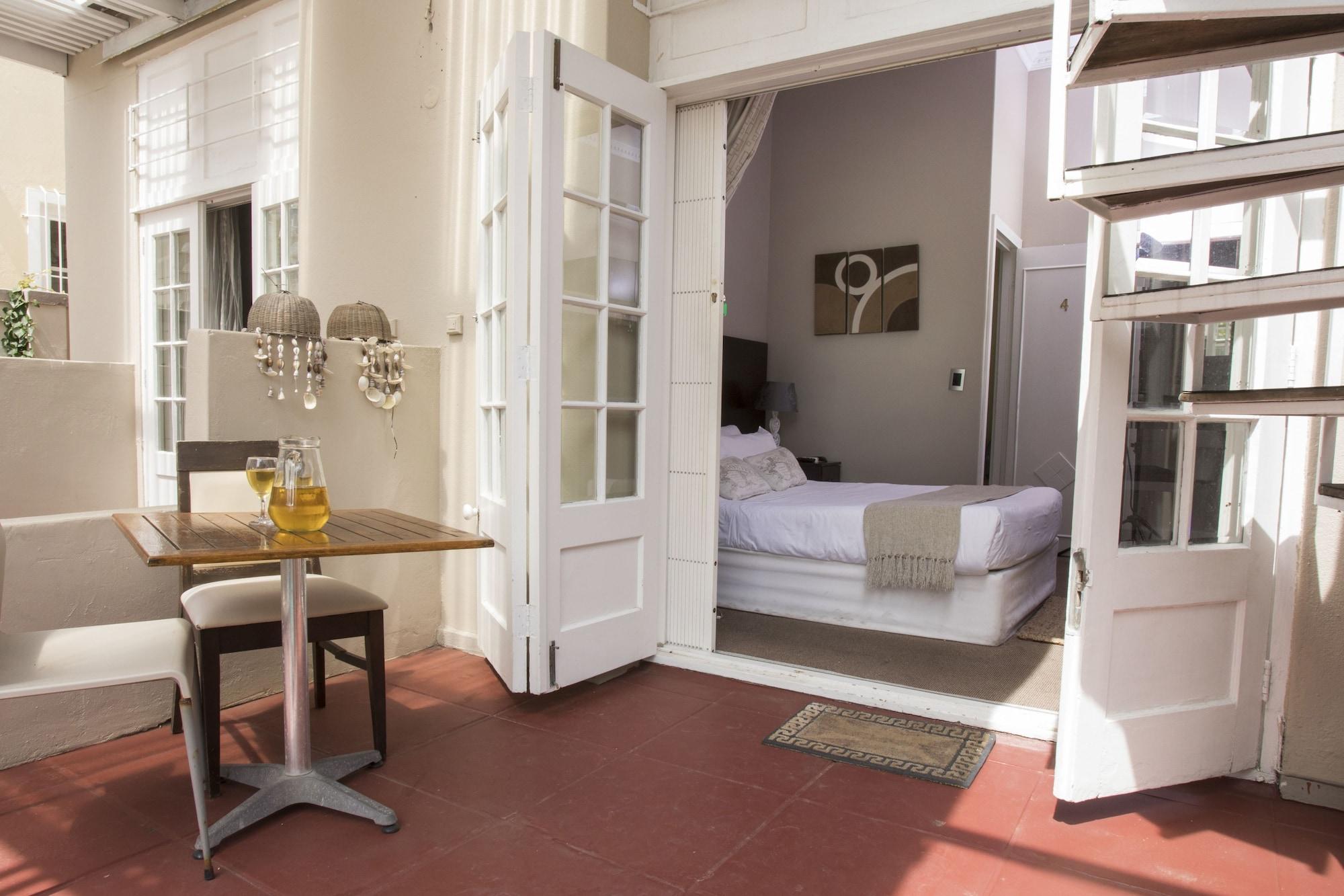 Amoris Guest House-sea Point