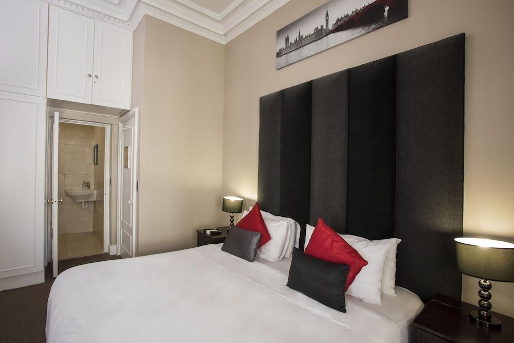 Amoris Guest House-sea Point Cape Town