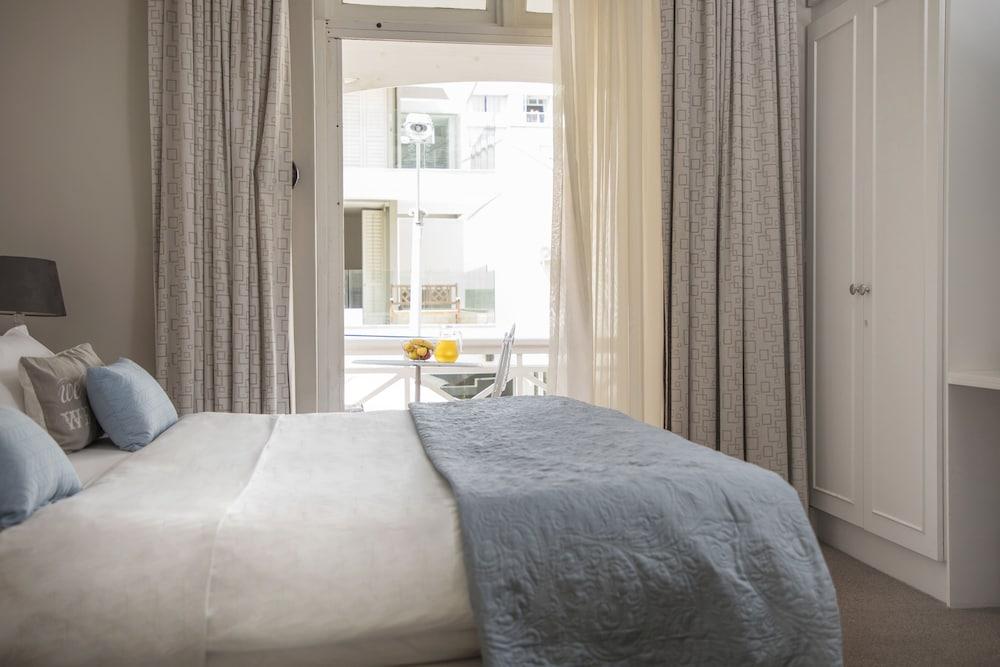 Amoris Guest House-sea Point Guest house Cape Town